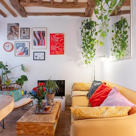 Veeve - Creative Bohemia Apartment *